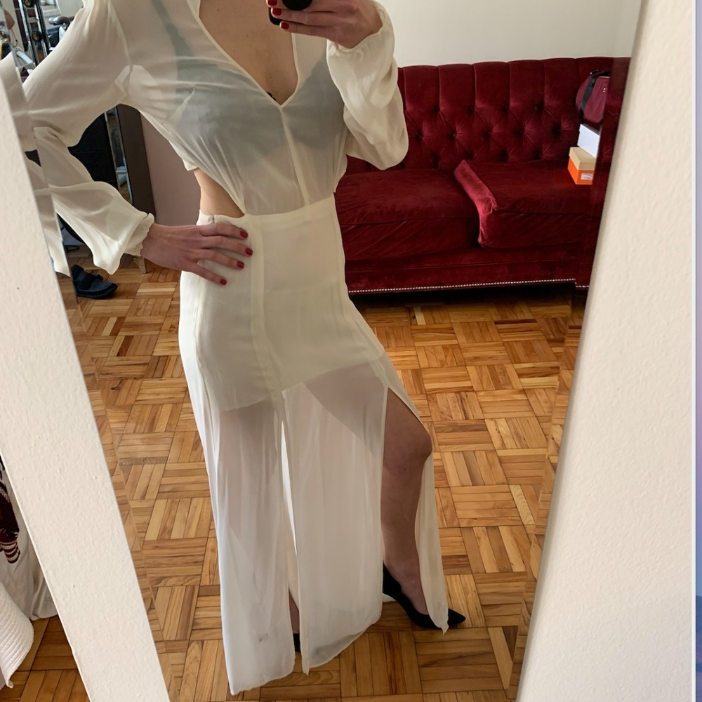 Cream SHEER Reformation Dress S: 2/4